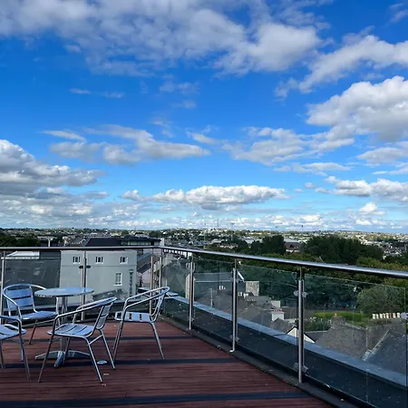 The Western Citypoint Apartment *